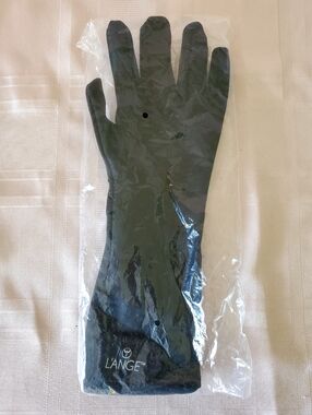 Lange Black Long Cuff Glove